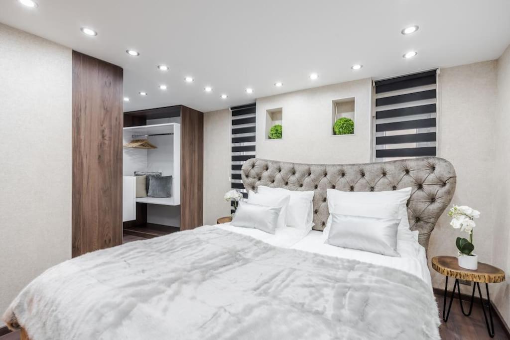 Appartement Stylish Two-bedroom In The Center